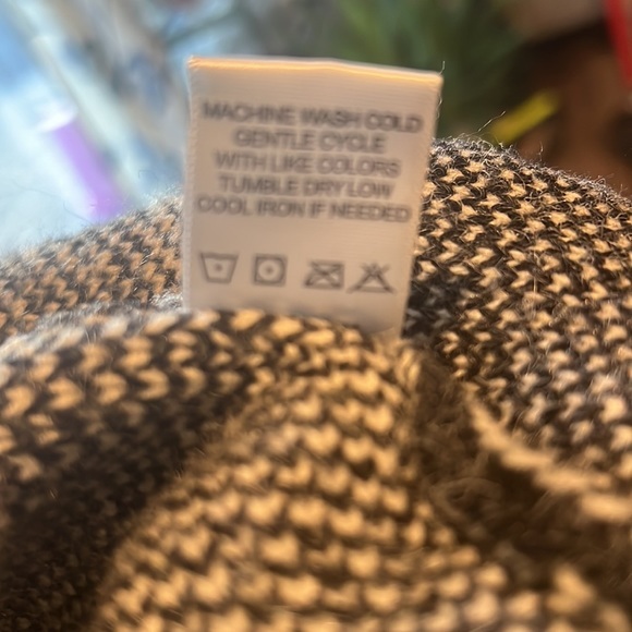 Ellie Kate Women's Gray Black White Geometric Knit Cardigan Sweater Size S/M - Picture 5 of 7